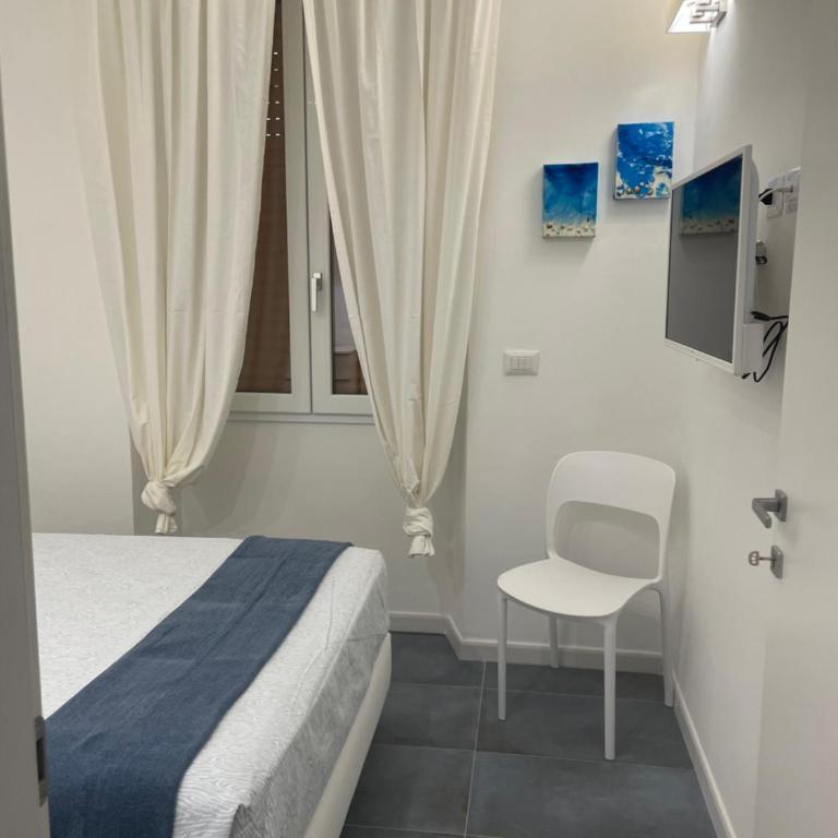 Sulis Suite Apartment - Il Milese - Two-Bedroom Apartment with Balcony - 20