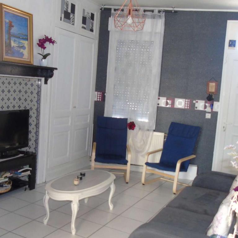 Charmante Maison à Berck: Jardin, Véranda, 2 Chambres, Terrasse, Proche Plage - FR-1-674-23 - Villa - 3
