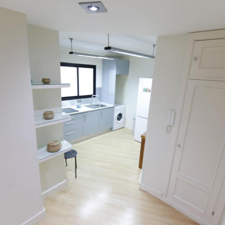 RentalSevilla Génova - Apartamento de 1 dormitorio - 16