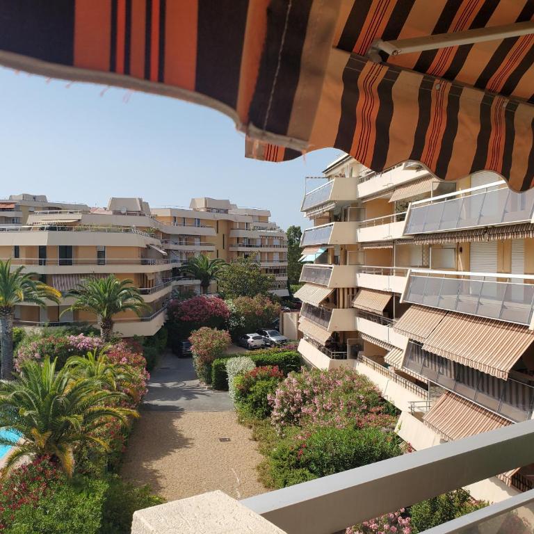 MIOUGRANO 2 Pieces Climatise 47m2 Piscine, Parking - Appartement avec Balcon - 7