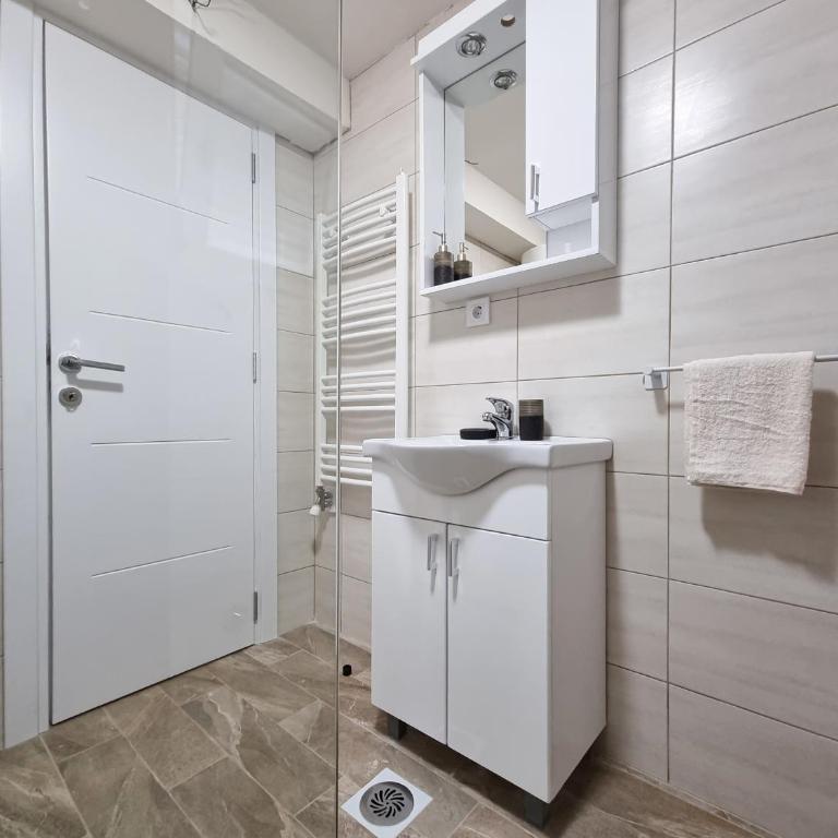 Apartmani Gala Žabljak - One-Bedroom Apartment - 4