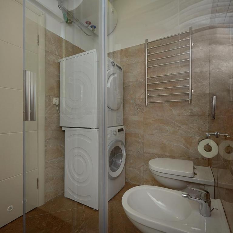 2montenegro HARMONIA APARTMENTS Becici - Deluxe Apartment - 20