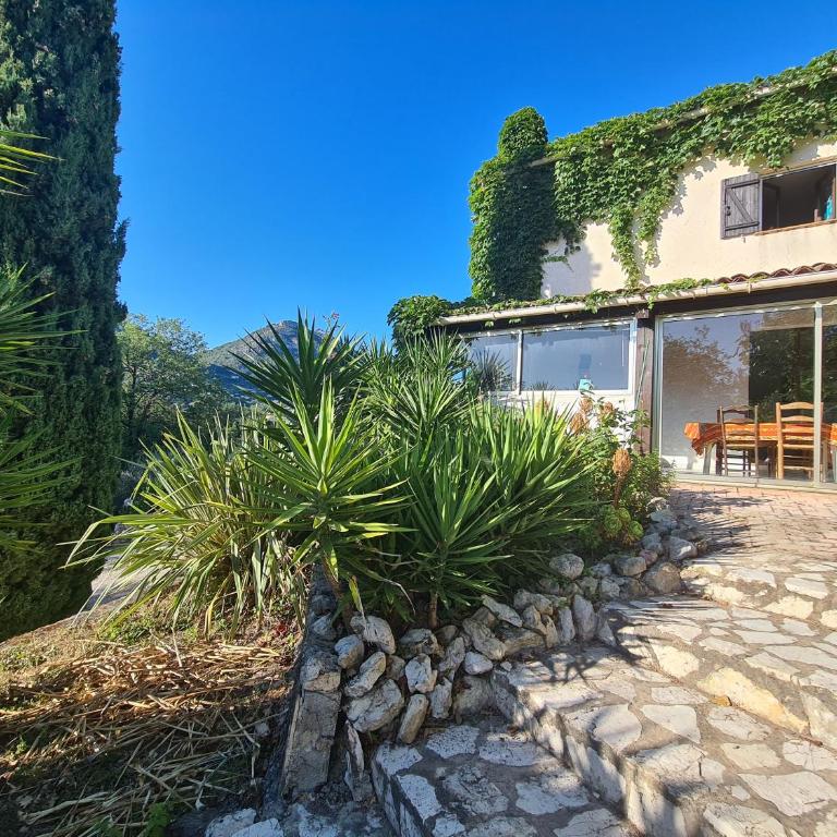 La Gaude bas de villa jardin 6 personnes - Appartement 2 Chambres - 13