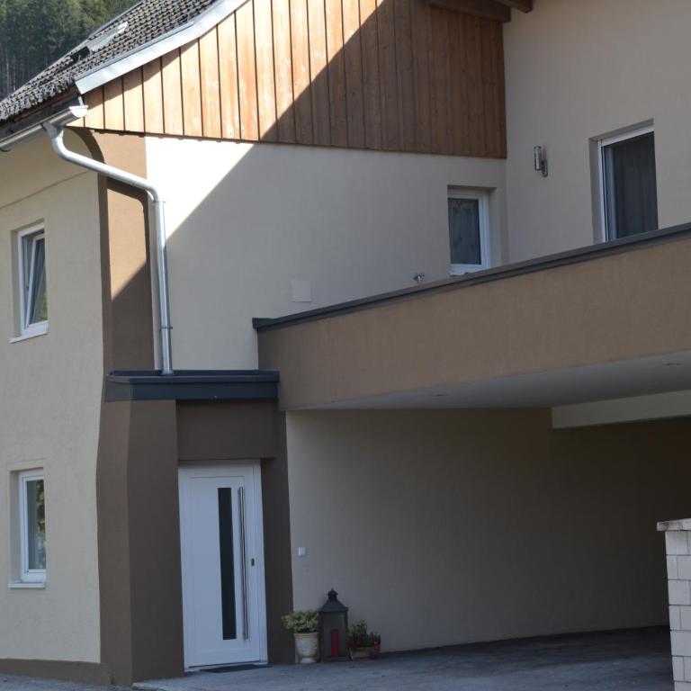 Ferienwohnung Nagelschmied - Apartment mit 3 Schlafzimmern und Terrasse - 4