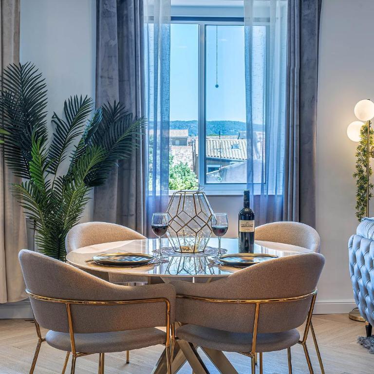 Magnifique loft / spa en face de la cathédrale ! - Appartamento con 1 Camera da Letto - 15