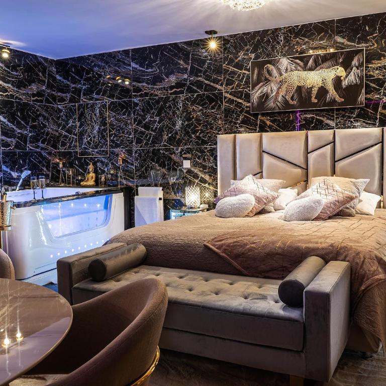 Magnifique loft / spa en face de la cathédrale ! - Appartamento con 1 Camera da Letto - 24
