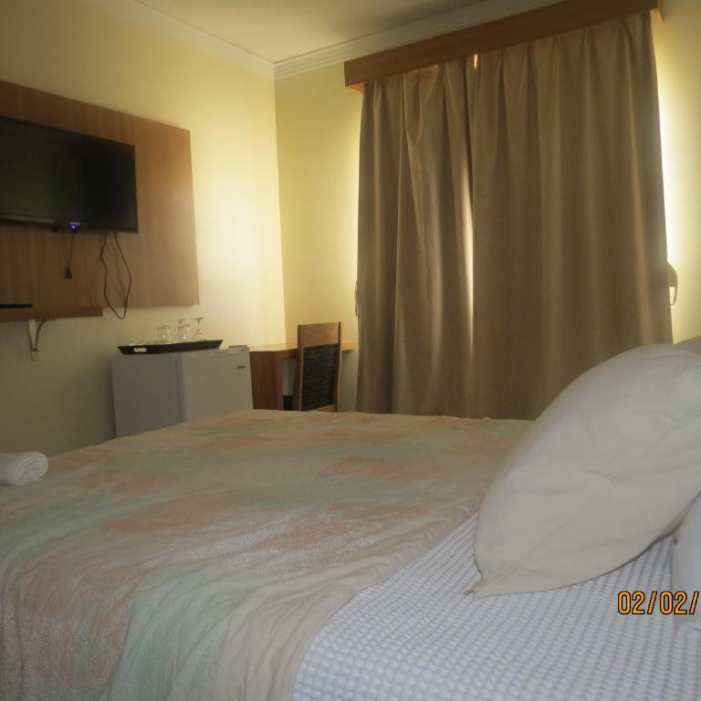 Tacuru Hotel & Spa - Double Room with Pool View - 4