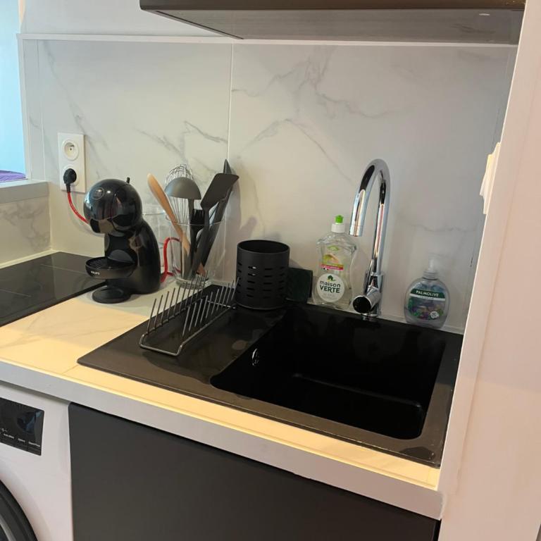 Superbe appartement avec balcon et parking - Appartamento con 1 Camera da Letto - 22