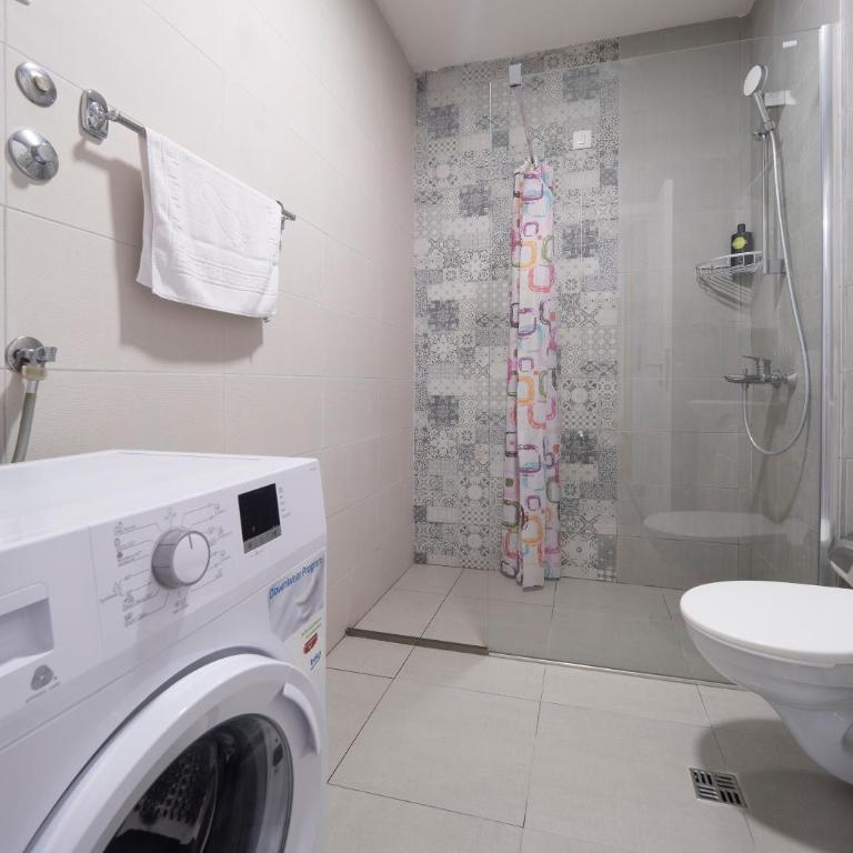 Marea Apartments Budva - Apartman sa 2 Spavaće Sobe - 6