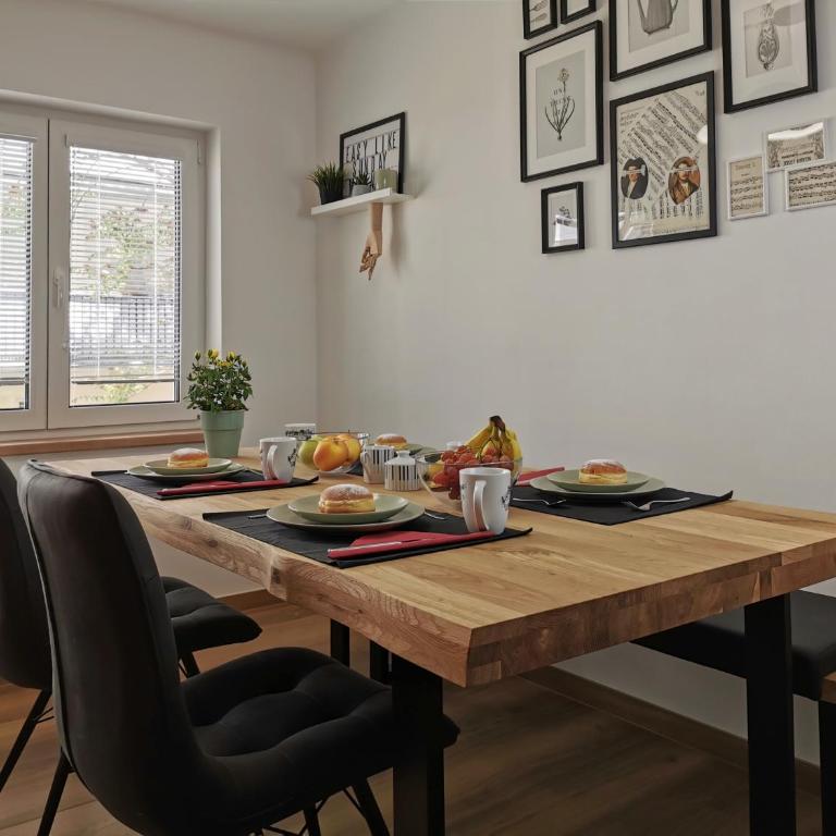 Neues City Center Piano Appartement mit Netflix - Apartment - 32