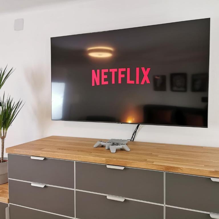 Neues City Center Piano Appartement mit Netflix - Apartment - 4