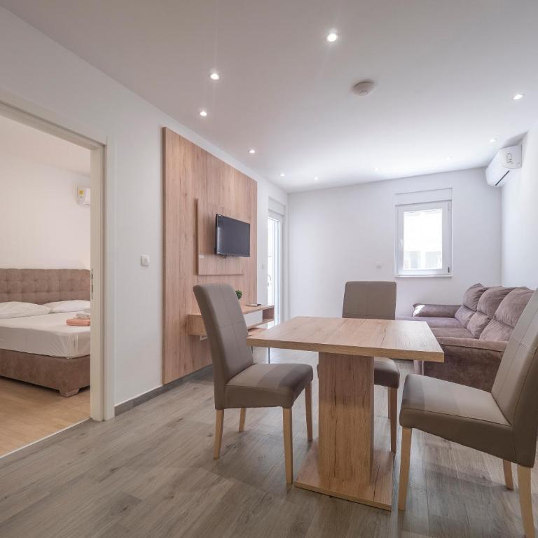 Marea Apartments Budva - Apartman - Prizemlje - 7