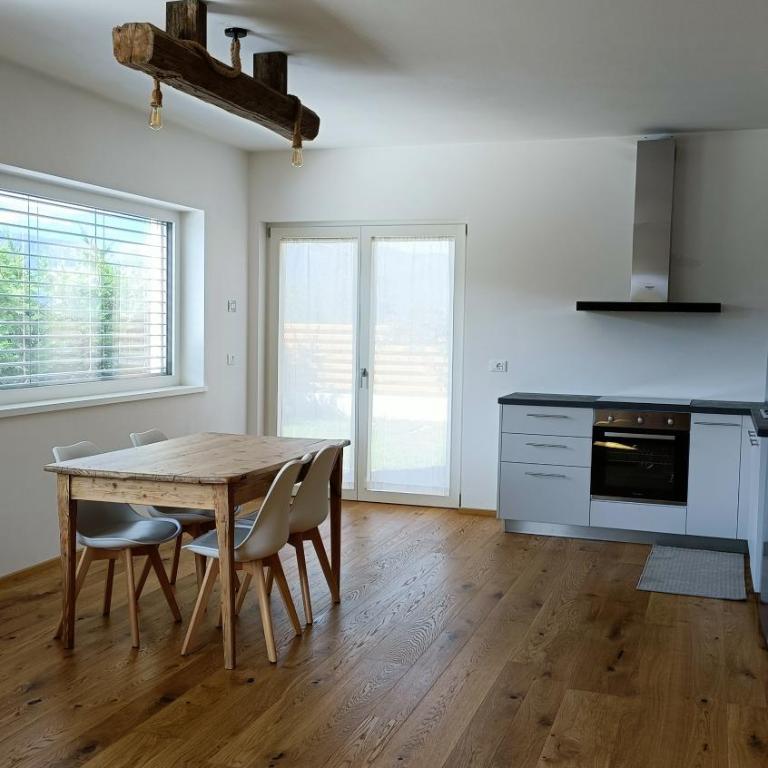 Casa Alpina - Appartamento con 2 Camere da Letto - 55