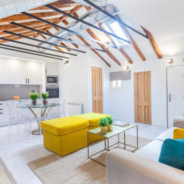 Patio en Madrid - Two-Bedroom Apartment x - 3