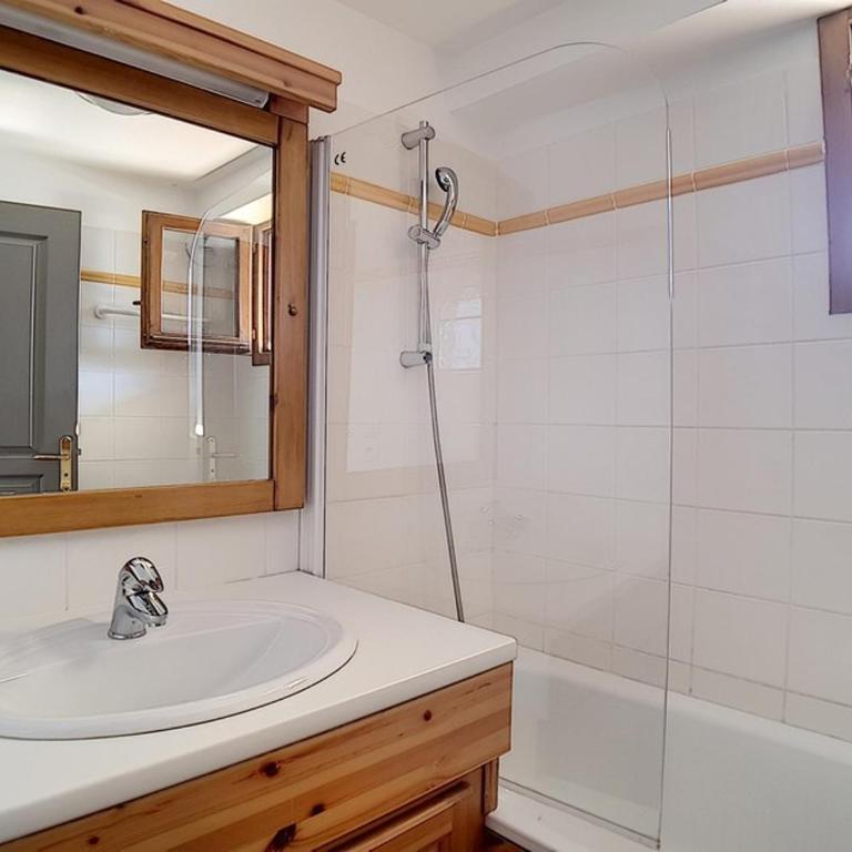 Appartement rénové proche pistes avec sauna, hammam et balcon - FR-1-344-145 - Appartamento (4 Adulti) - 10