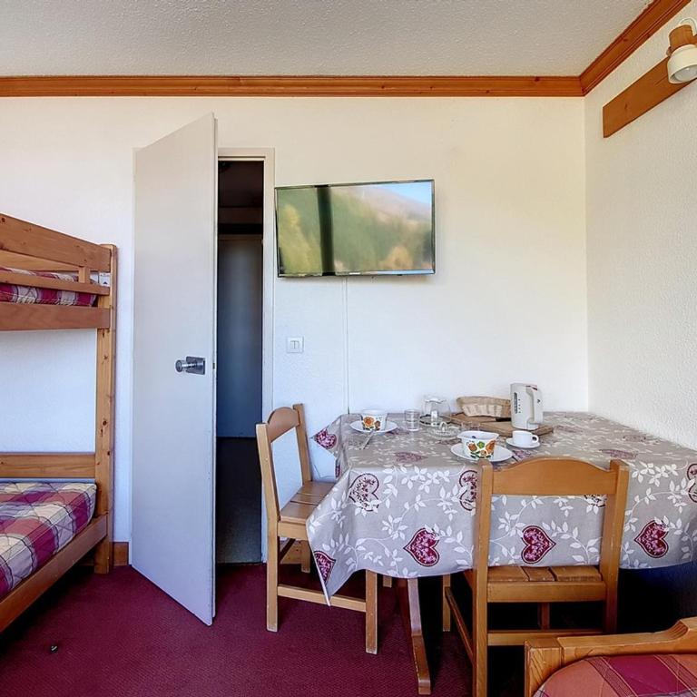 Studio confortable, ski aux pieds avec balcon - La Croisette, Les Belleville - FR-1-344-333 - Estudio - 4