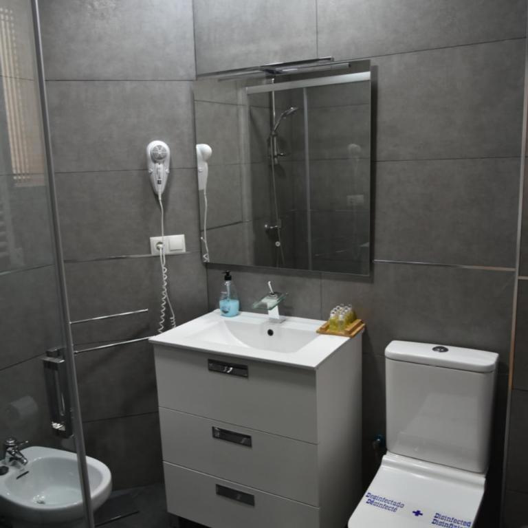Disfruta, en la misma Plaza Mayor bonito y amplio - Apartamento de 3 dormitorios - 20