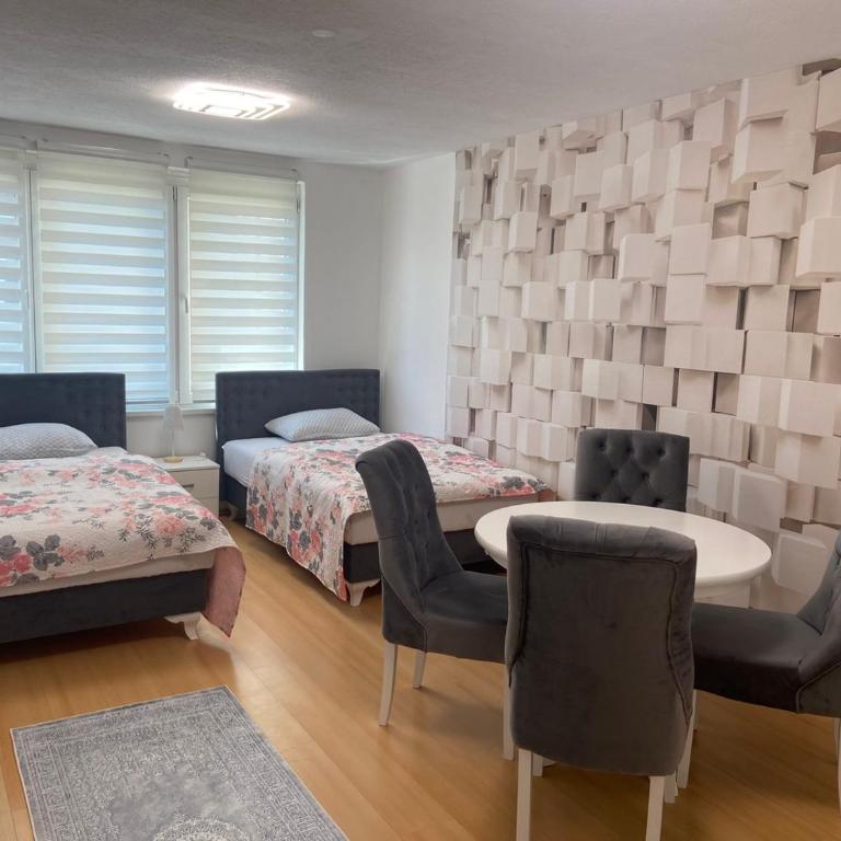 Apartman Citylux - Two-Bedroom Apartment - 2