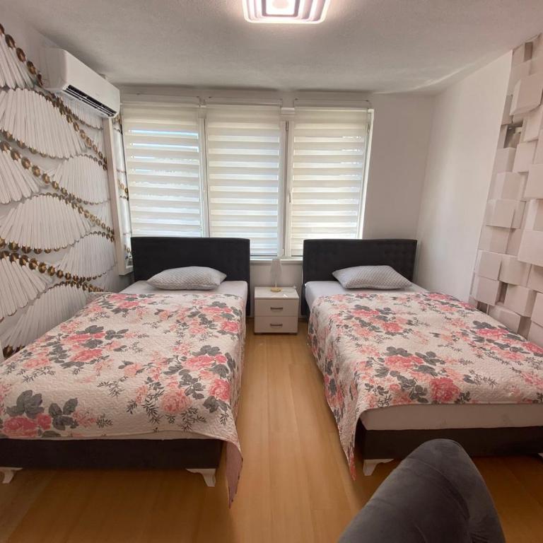 Apartman Citylux - Two-Bedroom Apartment - 6