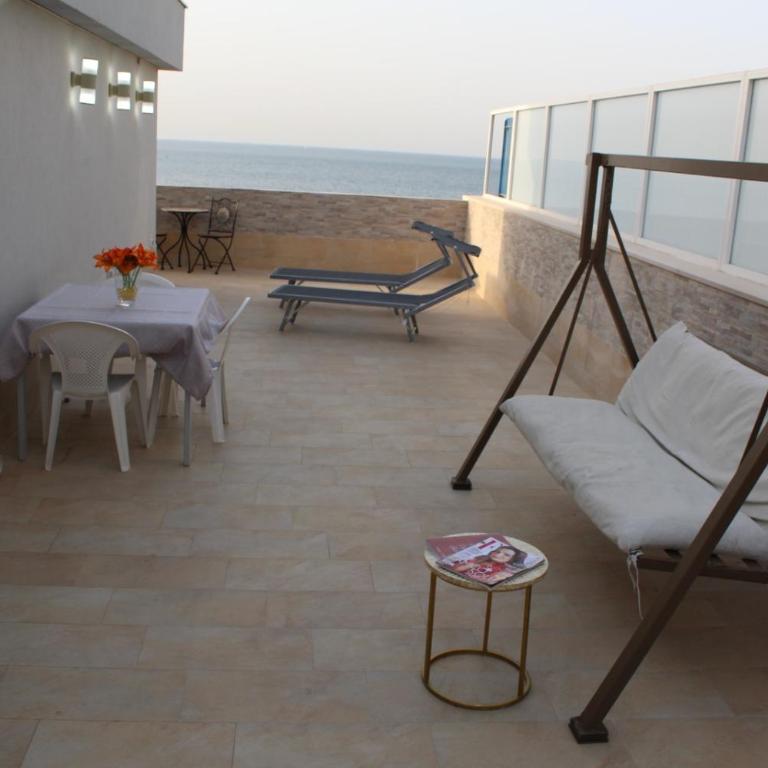 GuestHost - Tramonto sul mare Bari Apartment near the airport - Appartamento con 1 Camera da Letto - 25