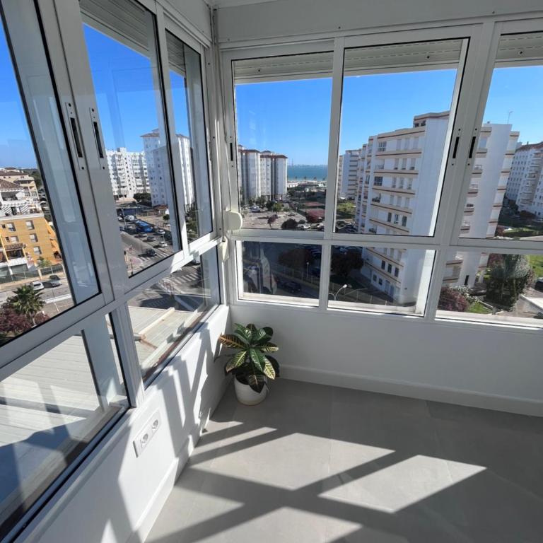 GATU Villa Soleá parking, piscina, pistas tenis, playa de Valdelagrana - Apartamento de 1 dormitorio - 20