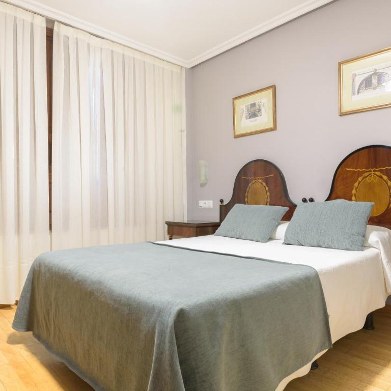 Hospedium Plaza Mayor Salamanca - Habitación Doble - 1 o 2 camas - 5