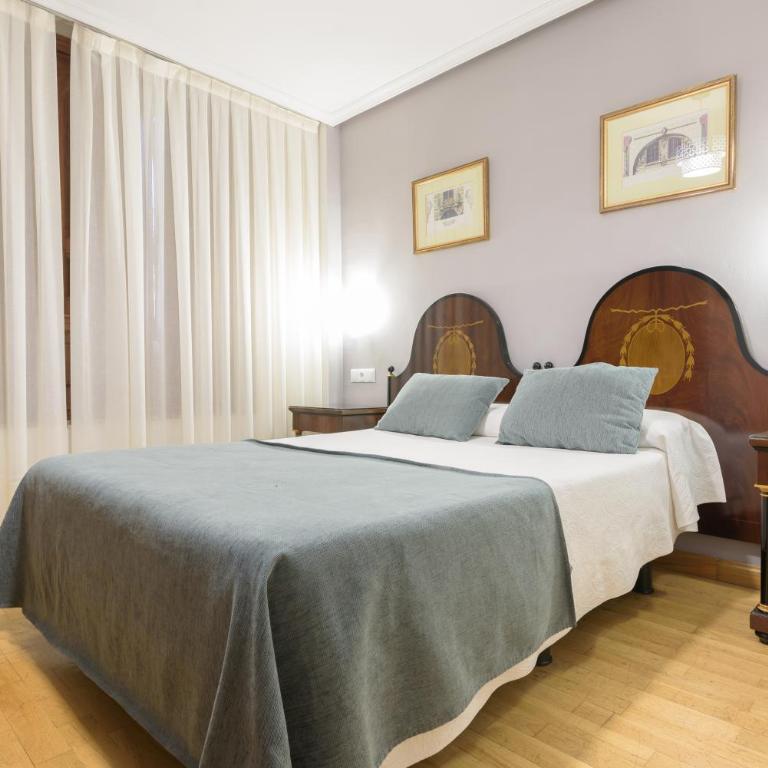 Hospedium Plaza Mayor Salamanca - Habitación Doble - 1 o 2 camas - 7