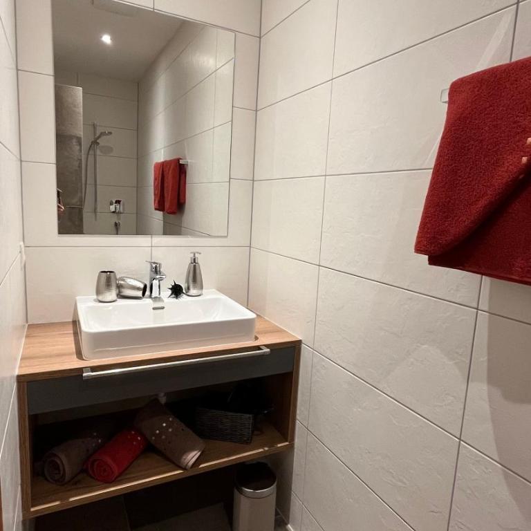 Alpenresidenz M Vermietungs KG - Apartment mit 2 Schlafzimmern - 16