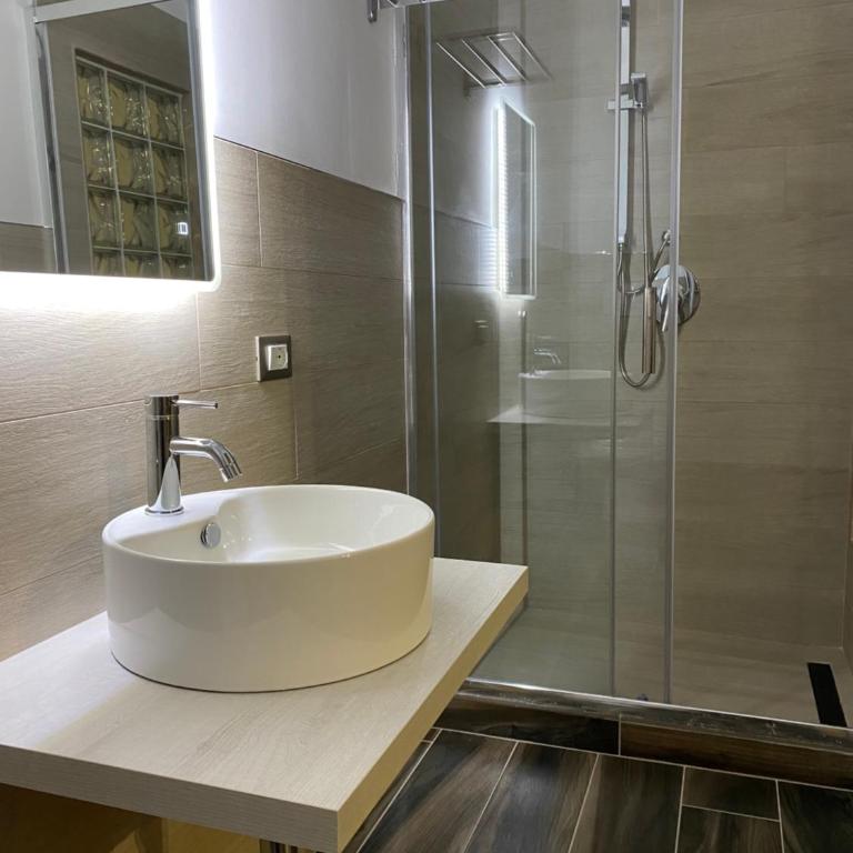 Manfredi Sea Room - Junior Suite con Vista Mare - 10