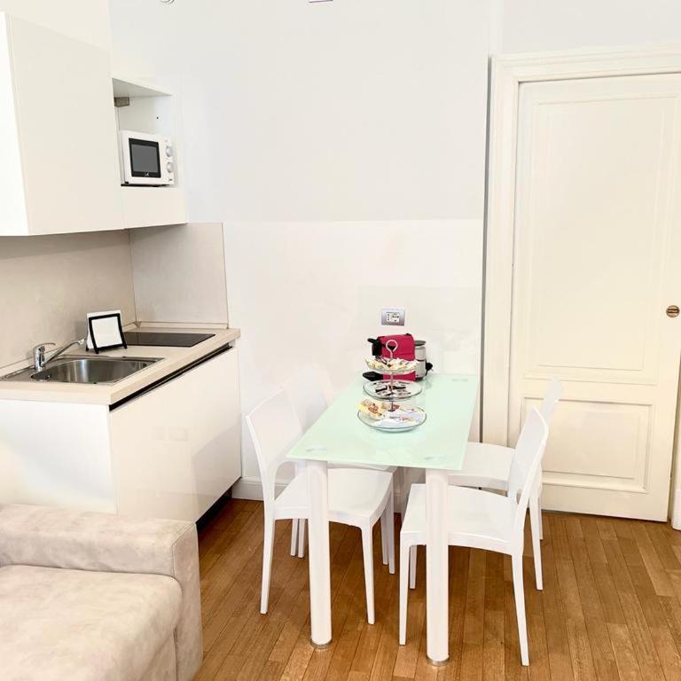 Milan Royal Suites - Centro Brera - Monolocale - Via dell'Orso 20 - 6