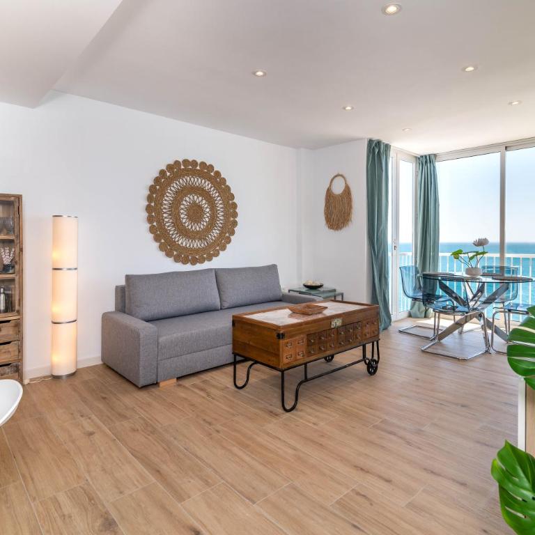 VB Best Waterfront 2BDR Apt in Benalmadena - Two-Bedroom Apartment - 4