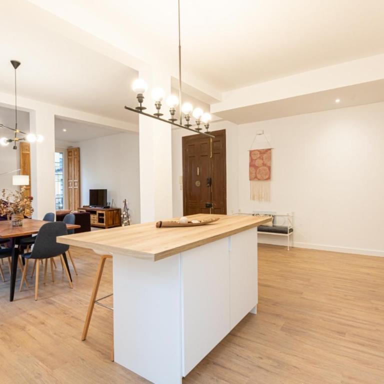 Lujo, comodidad y espacio Gijon centro - Apartamento - 38
