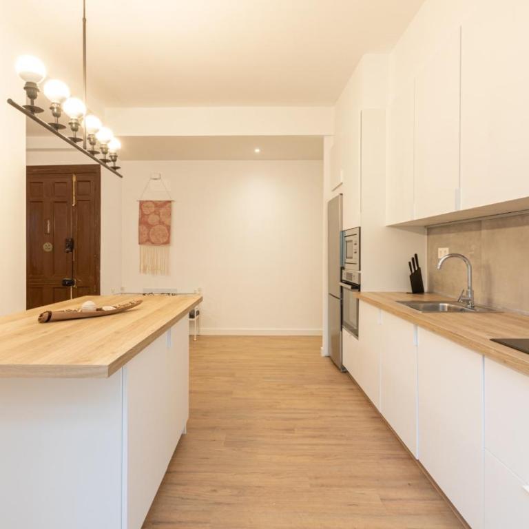 Lujo, comodidad y espacio Gijon centro - Apartamento - 37