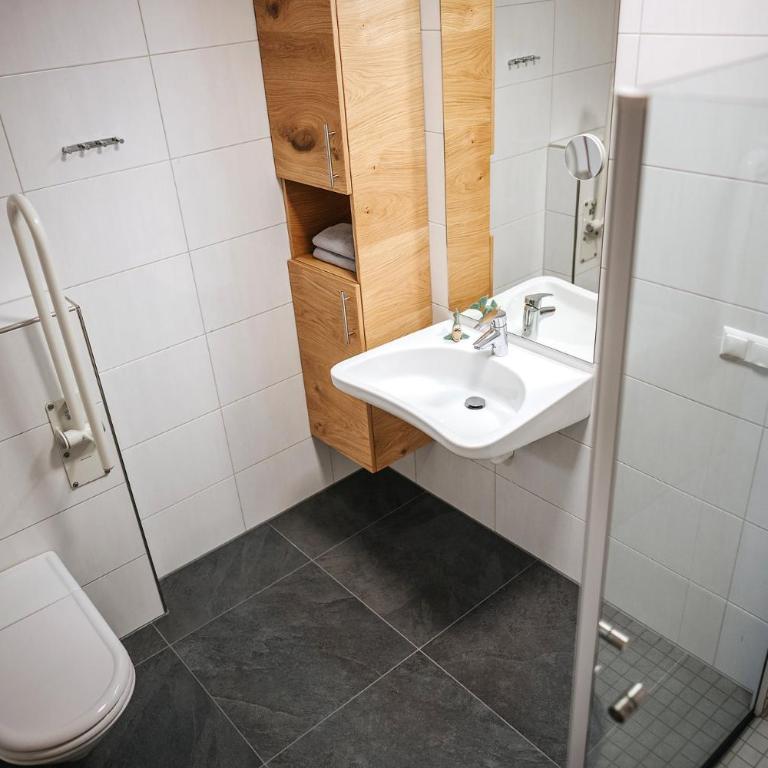 Karglhof Villa - Apartment mit 2 Schlafzimmern - 6