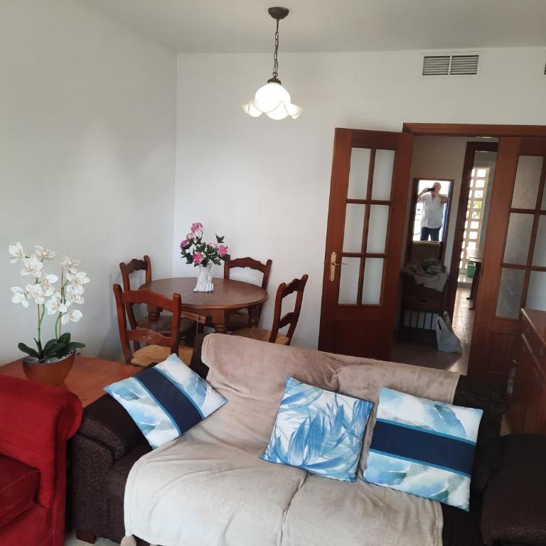 Central 2-Bed Apartment in Estepona Port - Apartamento - 1