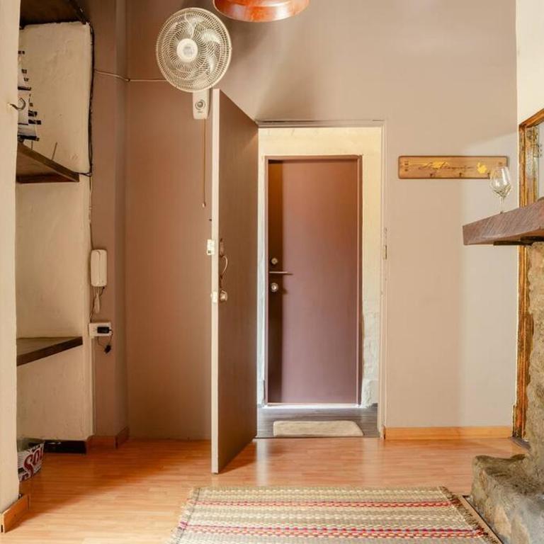 Rústic-HOUSE Envigado - One-Bedroom Apartment - 7