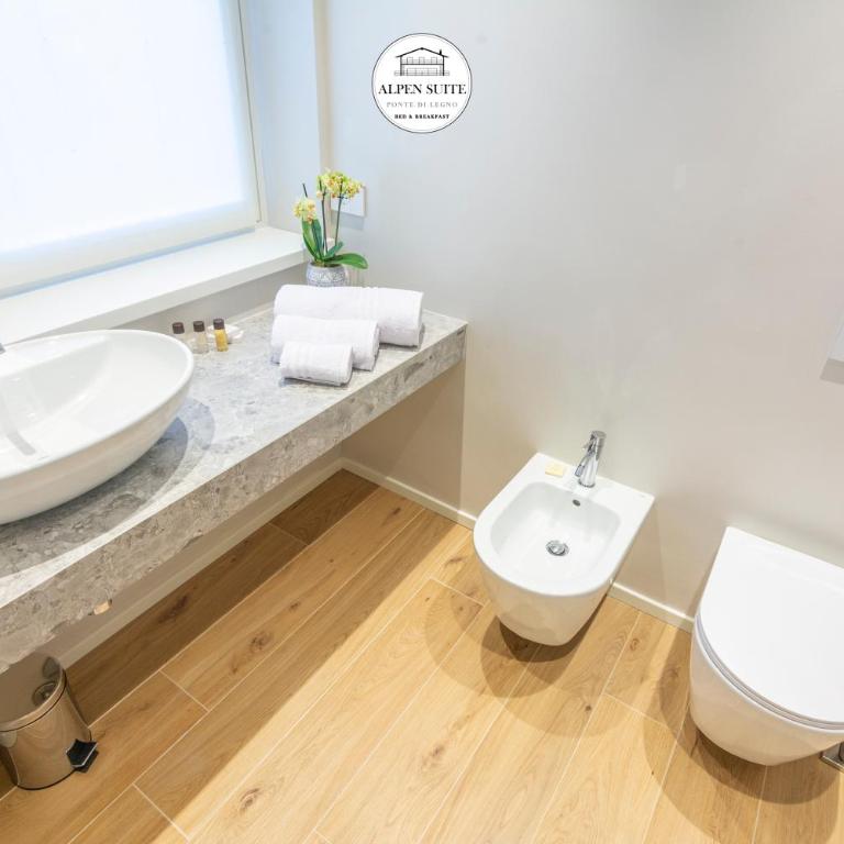 B&B Alpen Suite Ponte di Legno - Camera Quadrupla - 1