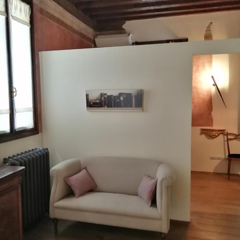 Monolocale nell'antica zona del Ghetto. - Appartamento con 1 Camera da Letto - 2