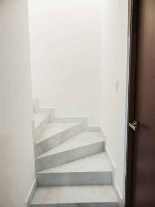 BEAUTIFUL OCEAN VIEW CONDO, 3BR 3.5 BT - Apartamento de 3 dormitorios - 32