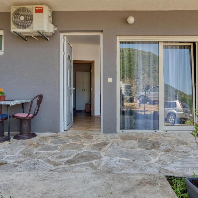 Apartmani Čukić Rafailovići - Superior Apartman - 9