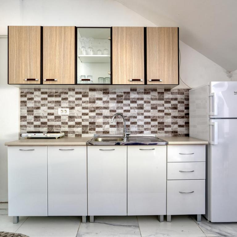 Apartmani Čukić Rafailovići - Superior Apartman - 2