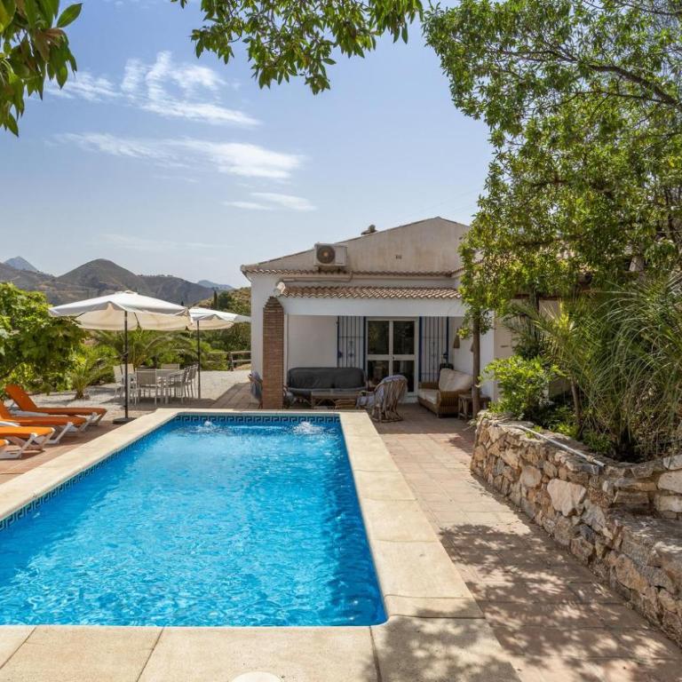 Casa Rural Liviana, Piscina Barbacoa y preciosas vistas Málaga by AndaraHolidays - Villa - 24