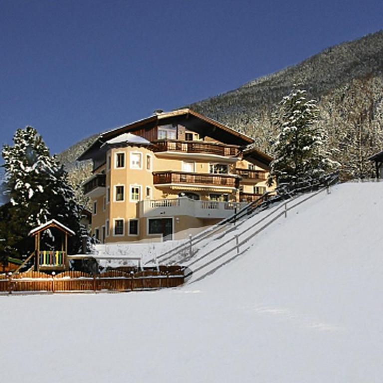 Ferienhaus Bergblick - Ferienhaus mit 11 Schlafzimmern - 1