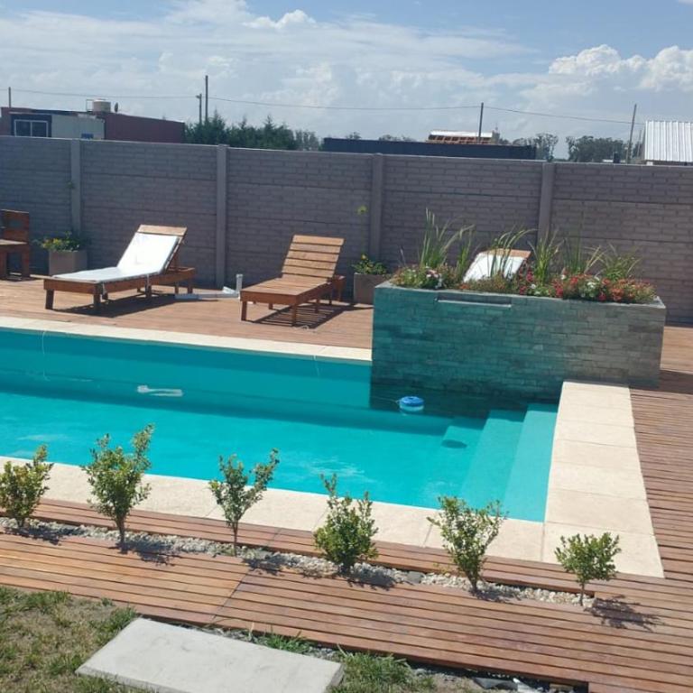 Duplex familiar con pileta en zona parque - Two-Bedroom House - 11
