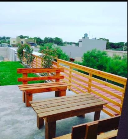 Duplex familiar con pileta en zona parque - Two-Bedroom House - 12