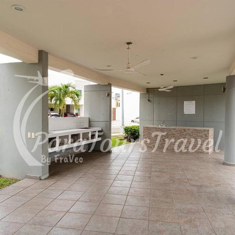 Hermosa Casa, Cerca del Mar, 3 min de la Playa - Three-Bedroom House - 4