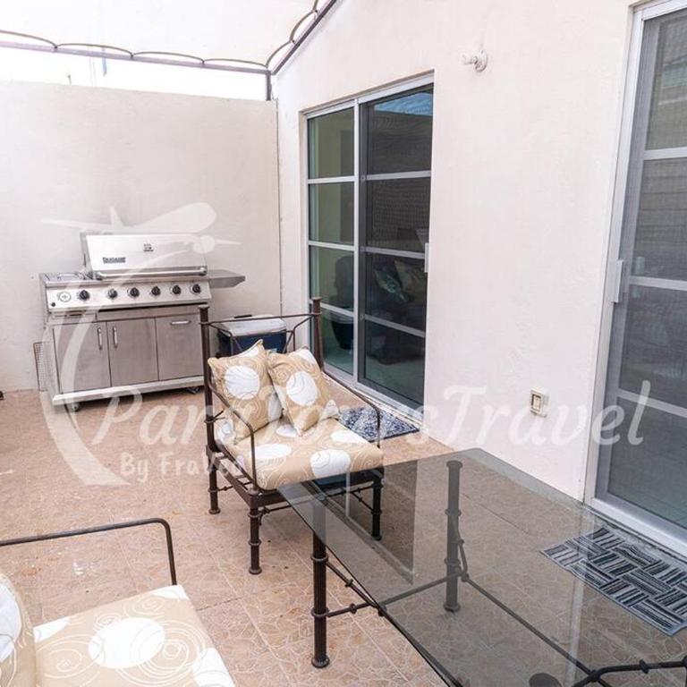 Hermosa Casa, Cerca del Mar, 3 min de la Playa - Three-Bedroom House - 15