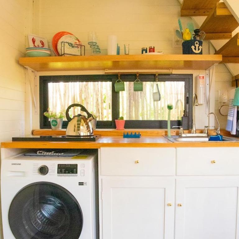 Tiny House Isla Mujeres - One-Bedroom Chalet - 14