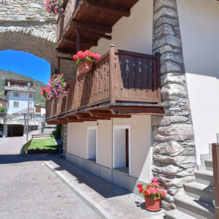 Lo PONTON - Monolocale con Balcone - 3