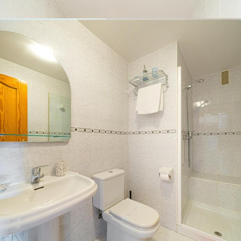 Coliseo 6 3C Spaniahome - Two-Bedroom Apartment - 18